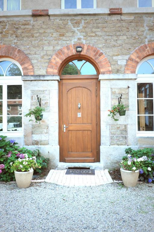 Logis De Nantas Bed and Breakfast Saint-Jean-Bonnefonds Buitenkant foto